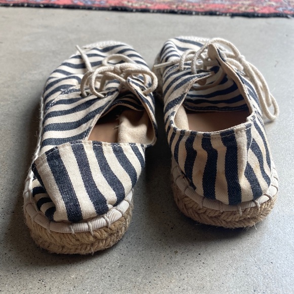 JCREW Stripped Espadrilles Shoes - Picture 3 of 8